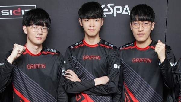 内外联动被 内外联动被